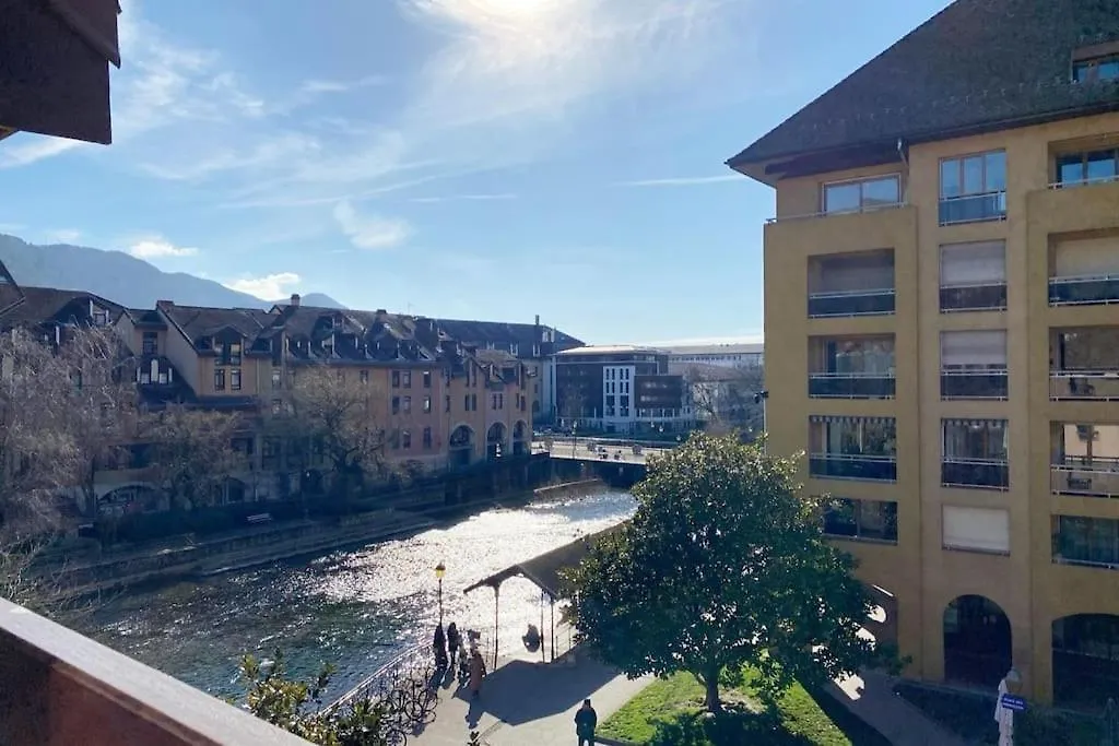 L'Orme • Duplex Central Au Bord Du Canal Annecy
